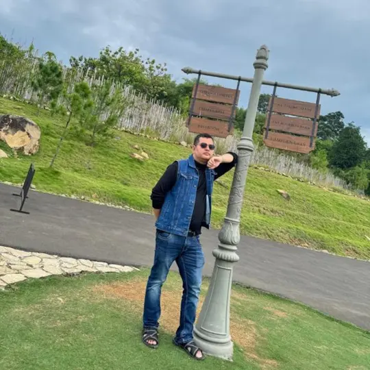 Hilarius Edi Edpack Persada